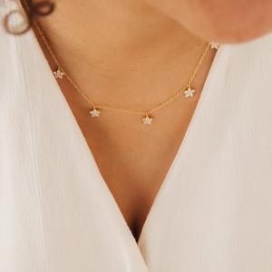 Collar con Colgante de Flor de Circonio Europeo Americano, Cadena de Hueso con Cierre de Oro Real de 14K, Collares con Colgante Elegantes y Versátiles - Product Image 3