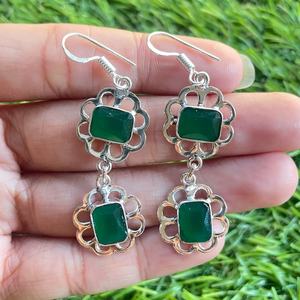 Boucles d'oreilles pendantes en émeraude faites à la main, argent sterling 925, bijoux en pierres précieuses naturelles pour femmes, vente en gros, cadeau - Product Image 1