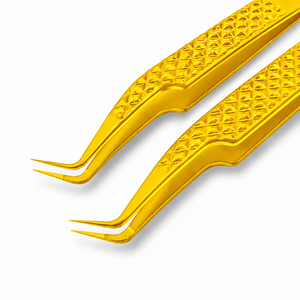 Pinzas para pestañas chapadas en oro con punta suave de precisión para extensión de pestañas - Product Image 2