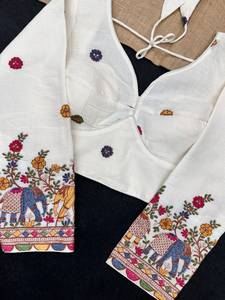 Blusa Bordada de Algodón Khadi para Mujer, Chaleco con Lentejuelas Florales, Corte Regular, para Bodas, Fiestas y Uso Casual - Product Image 6