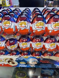Kinderr Joy Stranger Things 3-Pack Assortiment d'œufs en chocolat surprise, fourniture directe d'usine, jouets pour enfants, cadeaux, prix compétitif - Product Image 6