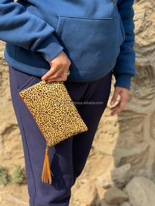 Nouveaux vrais cheveux faits à la main sur la peau imprimé Animal fourrure cuir glands pochette Unique personnalisé fourrure cuir ATM porte-cartes portefeuilles - Product Image 3