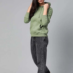 Un service professionnel assure que les ensembles de sweats à capuche pour acheteurs en gros du monde entier, provenant d'un exportateur en gros, répondent aux normes élevées. - Product Image 1