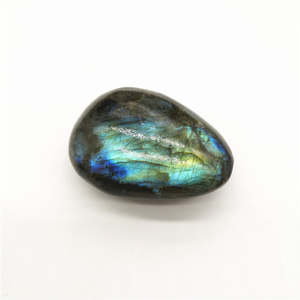Piedra Lunar Natural y Labradorita en Bruto, Adornos de Piedra Semipreciosa, Piedra para Acuario, Artesanía Hecha a Mano por la Naturaleza - Product Image 1