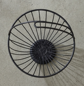 Cesta de Almacenamiento de Frutas de Alambre Metálico Moderno con Forma Personalizada para Uso en la Cocina - Product Image 2