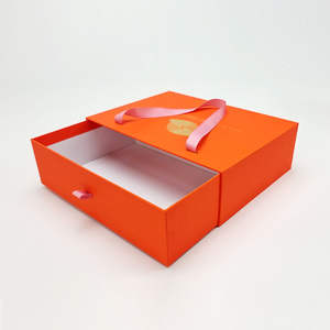 Boîte cadeau pliante en carton de luxe personnalisée avec fermeture magnétique en feuille UV et doublure en éponge, emballage sur mesure haut de gamme - Product Image 4