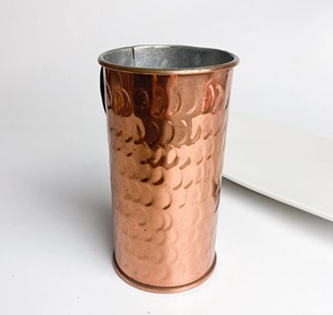 Carafe à eau en cuivre Imperméable au temps, style intemporel, couleur unie, vente en gros directe usine - Product Image 4