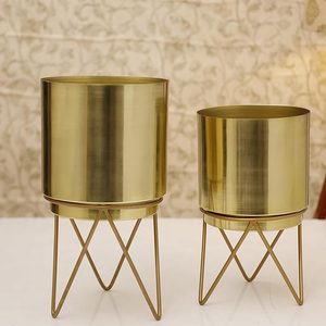 Soporte para Macetas de Hierro con Acabado Dorado en Polvo, de Tamaño Alto, a Precio Razonable, Decoración para el Hogar, Oficina o Mesa Lateral - Product Image 2