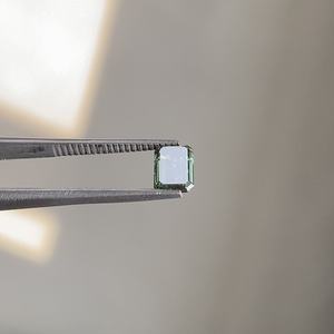 Diamante verde de 0.65 quilates, corte esmeralda, cultivado en laboratorio, para la elaboración de colgantes, color elegante, ecológico, proveedor de diamantes sueltos para joyería. - Product Image 2