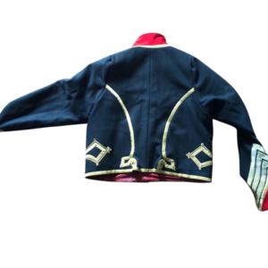 Chaqueta de húsar napoleónico roja con elaborada trenzadura dorada. - Product Image 6