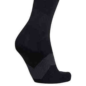 Chaussettes de sport pour hommes personnalisées, respirantes, en coton, couleur unie, confortables, légères, tissées, antidérapantes - Product Image 4