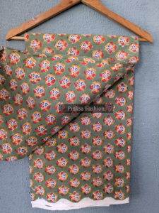 Tela de Algodón con Estampado Sanganeri de Jaipur, Diseño Floral, para Prendas de Vestir, Venta al Por Mayor para Exportación - Product Image 4