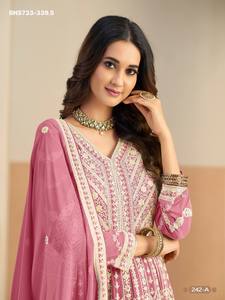 Fournisseur indien de robes Anarkali de qualité supérieure pour les fêtes, en faux georgette épaisse avec broderies, accompagnées d'un pantalon et d'un dupatta. - Product Image 3