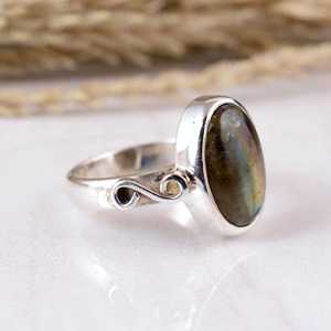 SHYAM JEWELRS Handmade 925 Sterling Silver Blue Fire <b>Labradorite</b> <b>Ring</b> Matte Finish Oval Gemstone Statement Band Artisan - Product Image 2