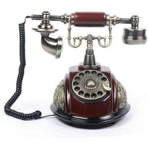 Téléphone vintage en métal pour un style intérieur classique, offrant un design rétro et un savoir-faire en métal massif. - Product Image 4