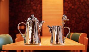 Modern Stainless Steel Kettle With Mirror Finish Body Suitable For Induction Gas And <b>Electric</b> Stove Cooking - Product Image 3