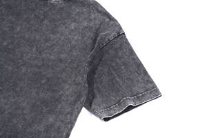 Camiseta de algodón 100% de alta calidad, 300 g/m², con lavado ácido y efecto nieve, cuello pequeño, estilo vintage, hombros caídos y corte oversized. - Product Image 5