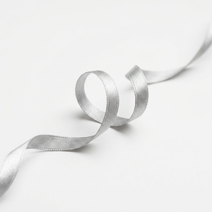 Cinta de Raso Plateada de 6mm, de una Sola Cara, para Exportación, Paquete de 20 Rollos x 8 Metros, para Manualidades Navideñas, Etiquetas de Regalo, Decoración de Fiestas, al por Mayor - Product Image 3