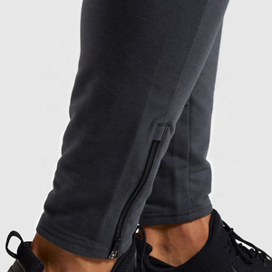 Joggers décontractés pour hommes en twill bleu clair délavé à l'acide, coupe droite, taille mi-haute, poches latérales élastiques, pour le printemps - Product Image 2