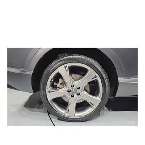 Genesis GV80 2.5T essence 2WD 2024 avec boîte de vitesses automatique, sièges en cuir, caméra arrière - 53 416 km - Product Image 5