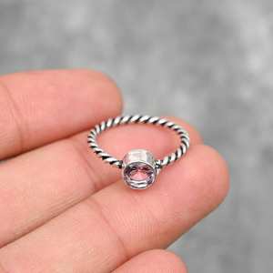 Bague en argent sterling 925 torsadée faite à la main avec pierre unique en kunzite rose, cadeau de bijoux - Product Image 2