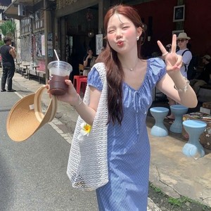 Robe longue d'été pour femmes, bleu à carreaux, manches bouffantes, col carré, taille cintrée, robe maxi pour femmes - Product Image 6