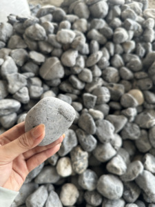 TECHMICOM Vietnam - Galets noirs naturels non polis pour aménagement paysager de luxe et décoration intérieure - Product Image 2
