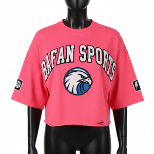 Camiseta corta para mujer, 180 algodón jersey premium, color rosa neón, estampado gráfico de águila, serigrafía de alta densidad, camiseta corta de algodón para mujer - Product Image 1