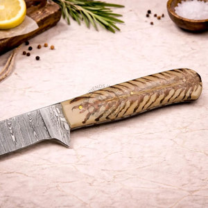 NEW FRIENDS INDUSTRIES Couteau à filet en acier Damas forgé à la main, manche en forme de cône de pin, lame de 8 pouces, design ambidextre - Meilleur couteau de cuisine - Product Image 3