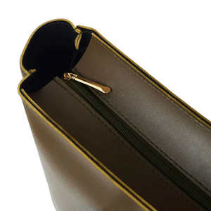 Sac à main de voyage tendance pour femme en cuir véritable avec fermeture éclair, grand format, à porter en bandoulière, vente en gros - Product Image 6