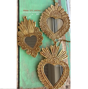 Décoration murale Cœur Sacré en fer doré, style Art Déco, écologique, à suspendre au plafond, ornement miroir fait main pour extérieur et salon - Product Image 1