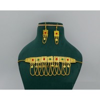 Collier Khanaqi avec boucles d'oreilles Parure de bijoux plaqué or de haute qualité Collier de bijoux de mode Bijoux arabes pour femmes