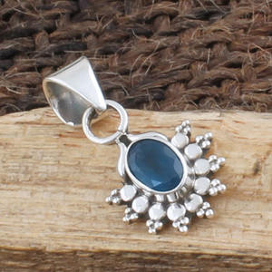 Pendentif en topaze bleue de Londres naturelle, argent sterling 925, bijoux en pierres précieuses faits à la main, collier en topaze bleue profonde, charme pour femmes, vente en gros - Product Image 2