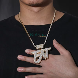 Pendentif Lettre en Argent 925 Plaqué Or 14K avec Moissanite pour Homme, Style Hiphop, Coupe Ronde Brillante, Idéal pour Fêtes et Usage Quotidien - Product Image 1