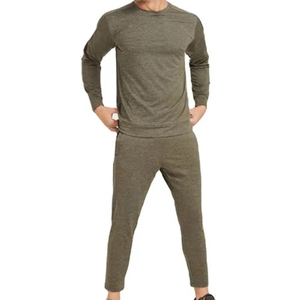 Survêtements d'hiver pour hommes sur mesure pour l'entraînement et le jogging, légers, 100% coton, écologiques, de haute qualité - Product Image 1