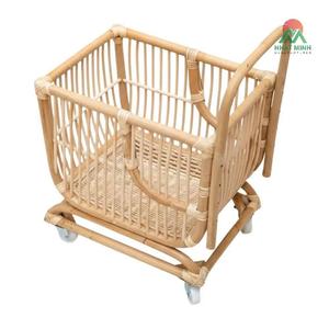 Poussette miniature en rotin naturel NHAT MINH pour bébés de 0 à 24 mois, chariot à poupée unisexe en bambou avec roues - Product Image 3