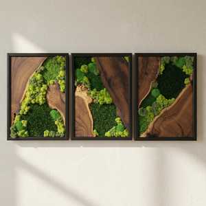 Ensemble de trois panneaux muraux en bois avec mousse, art mural en bois naturel fait à la main, décoration inspirée de la forêt, triptyque de luxe pour la décoration de la maison - Product Image 1
