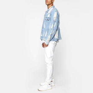 Veste décontractée pour homme en denim déchiré avec col rabattable et fermeture boutonnée, collection printemps 2020 - Product Image 1