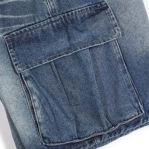 Pantalones Cortos de Mezclilla con Bajo Deshilachado y Teñido Personalizado para Hombre, Diseño Desgastado con Hojas de Arce, Hechos en Pakistán, Estilo Fitness/Casual con Malla - Product Image 3