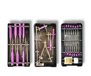 Juego de Instrumentos Quirúrgicos para Fusión Lumbar TLIF (1) Instrumentos de Acero Inoxidable Reutilizables y Esterilizables 10PCS - Product Image 1