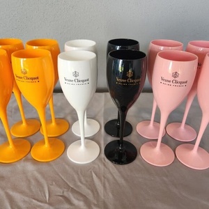 Copas de Vino Acrílicas Reutilizables para Novia y Damas de Honor, 150 ml, Personalizadas, Ecológicas, Coloridas, para Celebraciones - Product Image 1