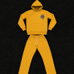Conjunto Deportivo Dorado para Hombre, Sudadera con Capucha y Logotipo Gráfico en el Pecho, Pantalones Jogger a Juego, Ropa Deportiva Informal para la Calle - Product Image 5