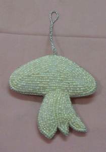 Hermoso diseño clásico con festivales y celebraciones, adornos colgantes para fiestas, adornos navideños bordados Zari hechos a mano - Product Image 6