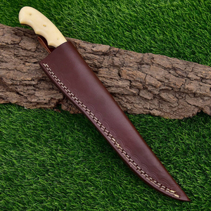 Couteau de Chef Professionnel Haut de Gamme en Acier Damas Ultra-Tranchant, Manche Intégral, Poignée en Bois Pakka, Fait Main, Écologique, avec Étui en Cuir - Product Image 5