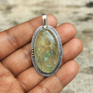 Solide 925 Sterling Silver Pendentif Prehnite Gemstone Pendentif Collier Bijoux Faits À La Main Prehnite Bijoux Cadeau De Noël Pour Elle - Product Image 1