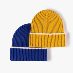 Bonnet unisexe en tricot côtelé épais 100 % laine, confortable et ajustable, pour l'hiver, avec logo personnalisé, OEM, marque privée, fournisseur en gros - Product Image 3