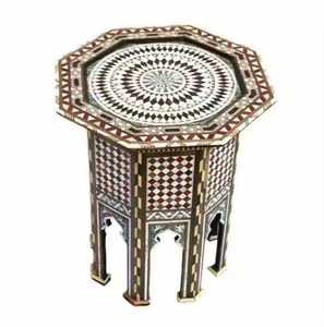 Mesa Consola Moderna Hecha a Mano con Incrustaciones de Concha, Base de Metal Dorado, Forma Natural, Diseño Único para Sala de Estar - Product Image 2