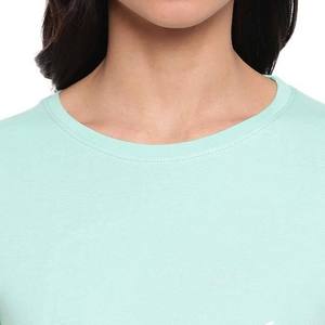ชุดเซ็ตผู้หญิงพรีเมียมแบบสั้น สวมใส่สบาย ชุดสองชิ้น จากผู้ผลิต - Product Image 4