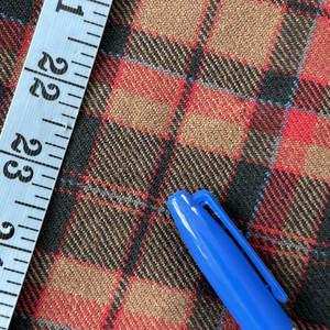 กระโปรงสไตล์สก็อตสำหรับผู้หญิง สีน้ำตาล ผ้าขนสัตว์ จีบระบาย ความยาวปานกลาง แบบคิลท์ ปิดด้วยหัวเข็มขัด ลายทาร์ทันแบบวินเทจ - Product Image 6