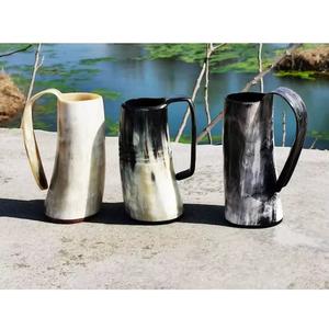 Cuerno para beber hecho a mano, estilo vikingo, muy demandado, para amantes de la cerveza y la cerveza sin gas, disponible a precio de fábrica desde India. - Product Image 2